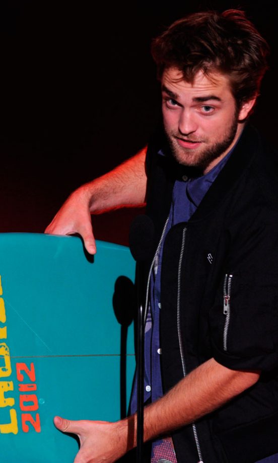 Robert Pattinson At The Teen Choice Awards 2012