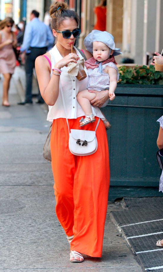 Jessica Alba Out In LA, 2012