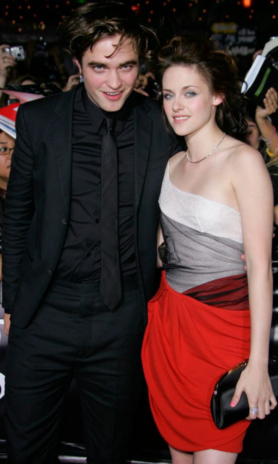 Robert Pattinson And Kristen Stewart At The Twilight Film Premiere In LA, 2008