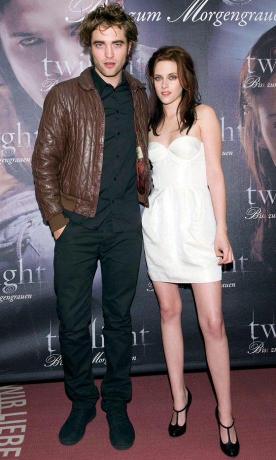 Robert Pattinson And Kristen Stewart At The Twilight Film Premiere In Germany, 2008