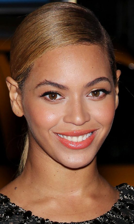 Beyoncé's Sleek Ponytail Looks Incredibly Elegant, 2012