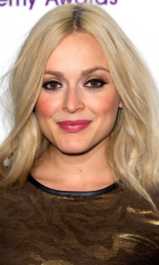 Fearne Cotton's Toned Down Platinum Shade Looks Amazing, 2012