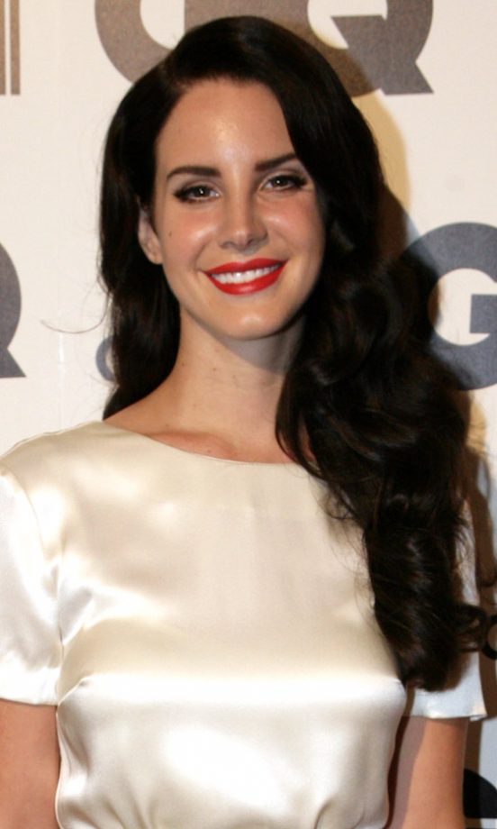 Lana Del Rey's New Dark Hairstyle Is A Key AW12 Hair Trend, 2012
