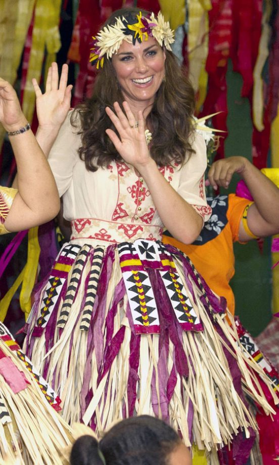 Kate Middleton In Tuvalu As Part Of The Diamond Jubilee Tour, 2012