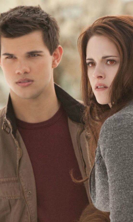 Twilight: Breaking Dawn – Part 2 - Jacob Black & Bella Swan (Taylor Lautner and Kristen Stewart)