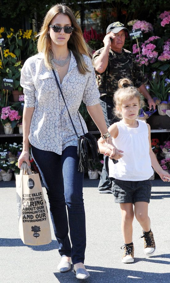 Jessica Alba Out In LA, 2012