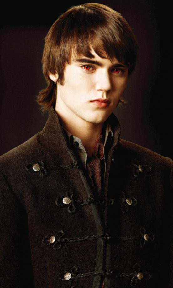 Twilight: New Moon - Alec (Cameron Bright)