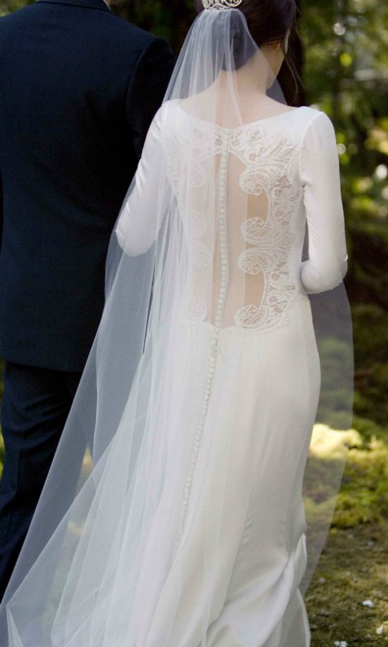 Twilight: Breaking Dawn – Part 1 - Bella Swan (Kristen Stewart)