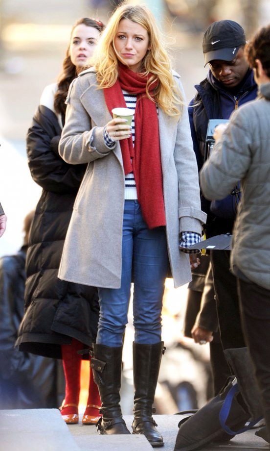 Blake Lively On The Set Of Gossip Girl, 2012