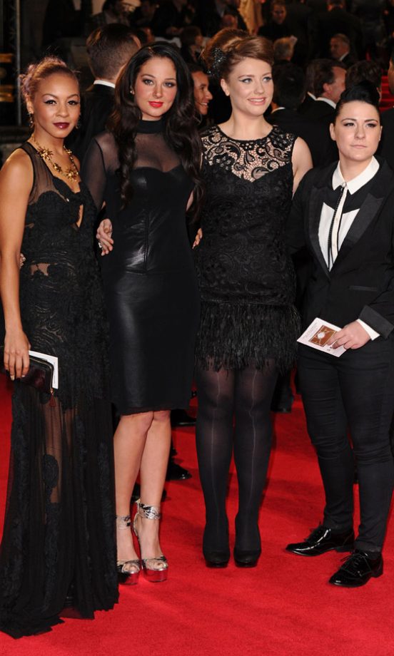 X Factor Contestants Jade Ellis, Ella Henderson And Lucy Spraggan With Tulisa At The London Film Premiere Of Skyfall, 2012