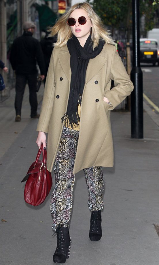 Fearne Cotton Out In London, 2012
