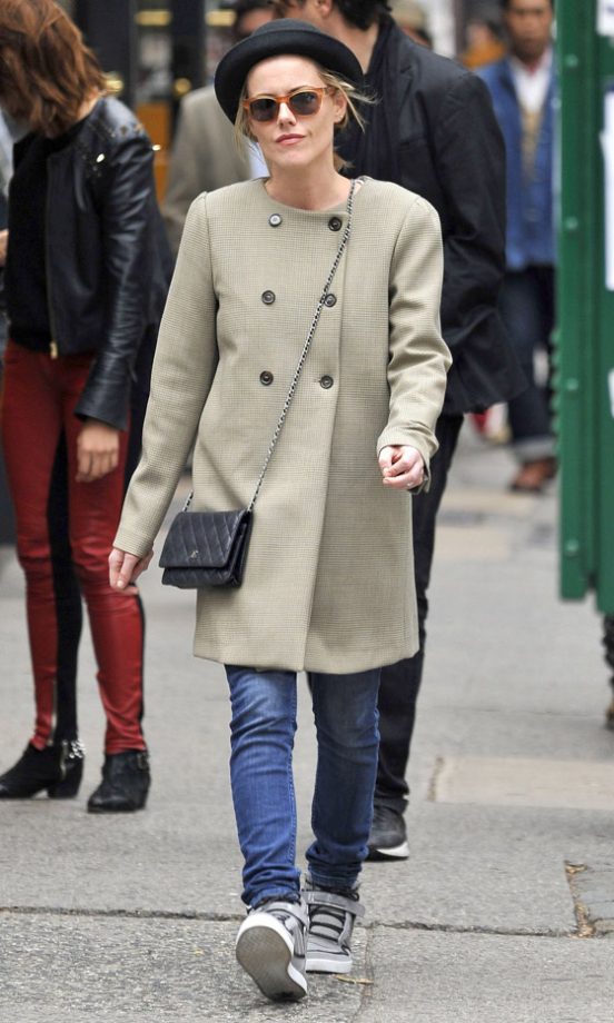 Rachel Taylor Out In New York, 2012