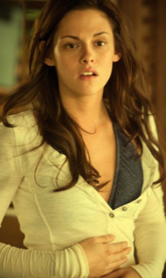Twilight: Breaking Dawn – Part 1 - Bella Swan (Kristen Stewart)