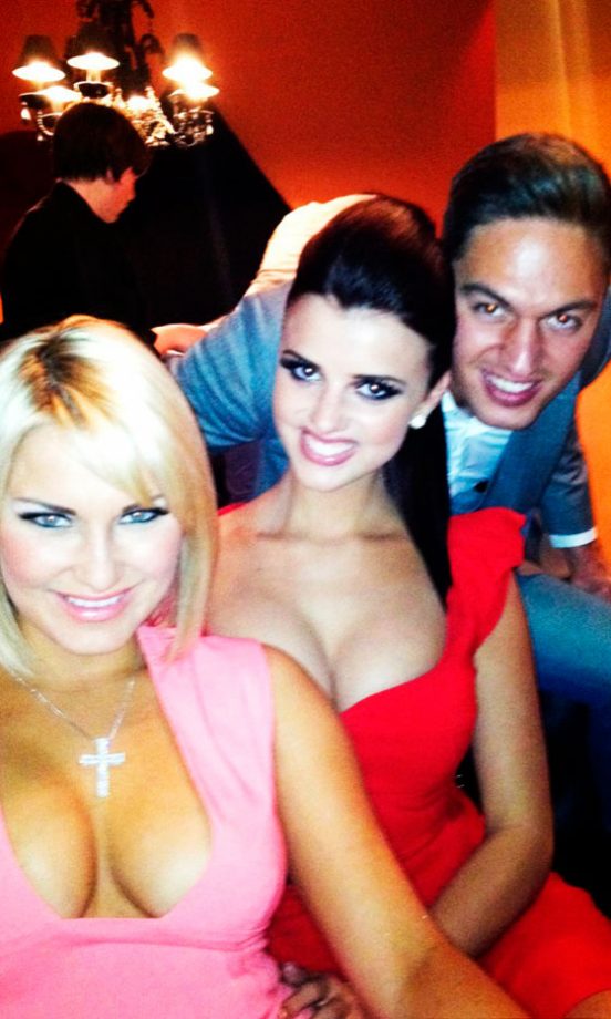 Sam Faiers @SamanthaFaiers Hangs Out With TOWIE Star Lucy Mecklenburgh @lucy_meck