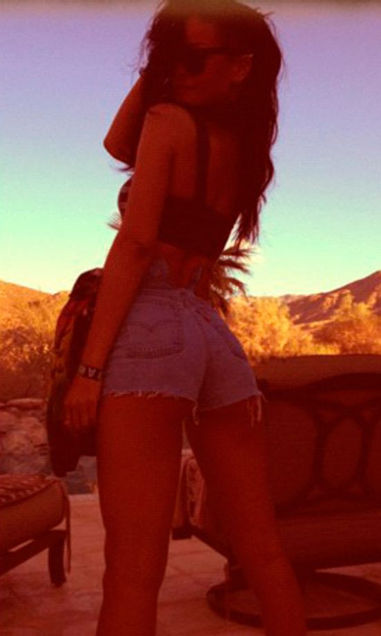 Rihanna @Rihanna Strikes A Pose, 2012
