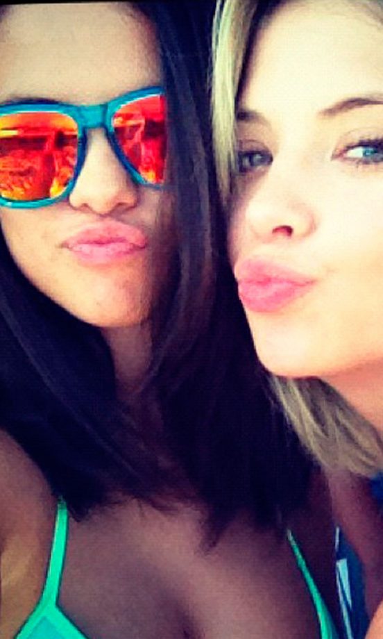 Selena Gomez @SelenaGomez Hangs Out In The Sun, 2012