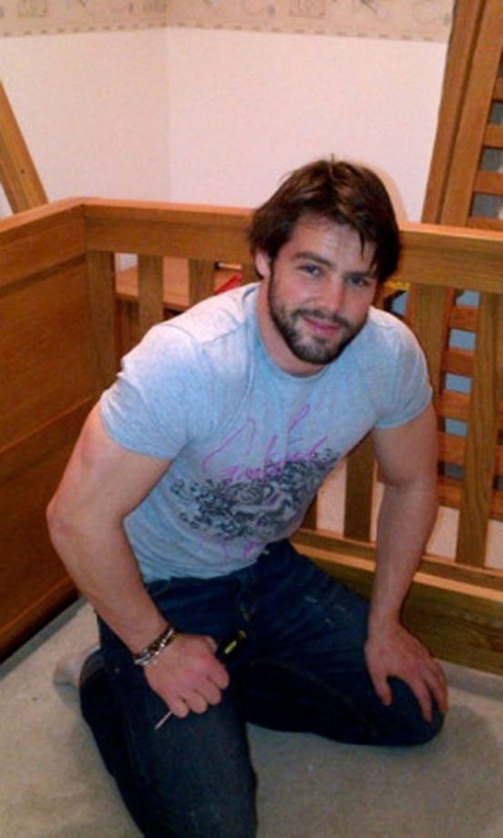 Una Healy @UnaHealy Tweeted This Photo Of Her Fiance, Awww! 2012