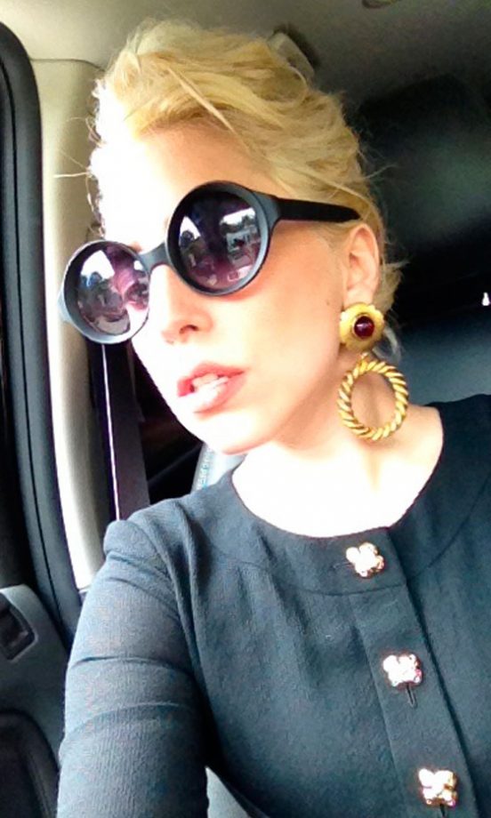 Lady Gaga @LadyGaga Tweets A Snap On The Way To Rehearsals, 2012