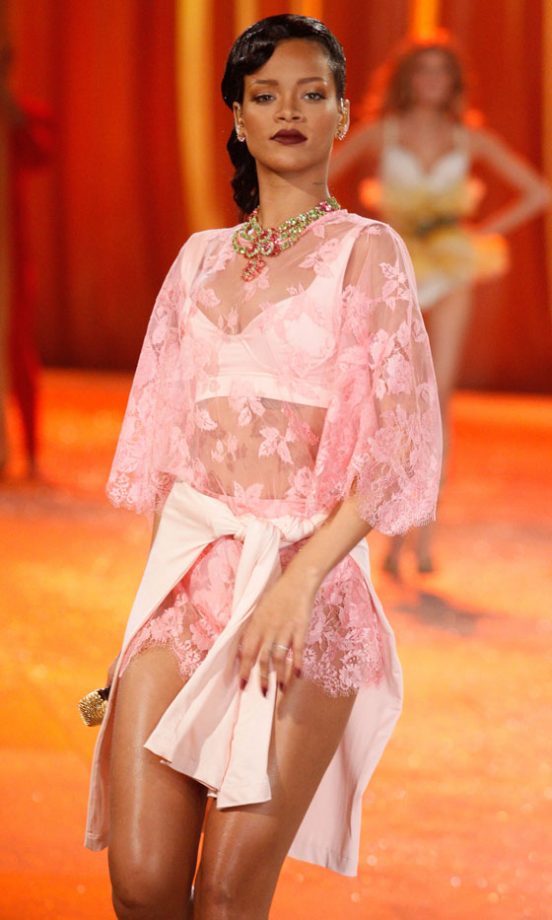 Rihanna Turns VS Model At The Victoria's Secret Fashion Show, 2012