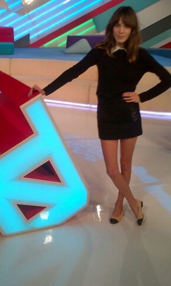 Alexa Chung (@alexa_chung) Revisits The T4 Studios, 2012