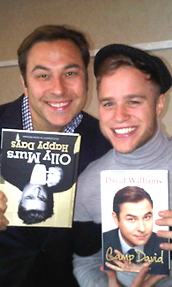 Olly Murs (@ollyofficial) Jokes Around With David Walliams, 2012