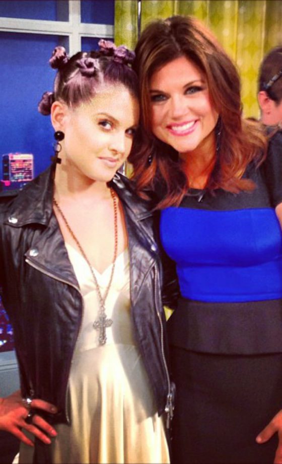 Kelly Osbourne (@misskellyo) Meets Kelly Kapowski aka Tiffani Theissen, 2012