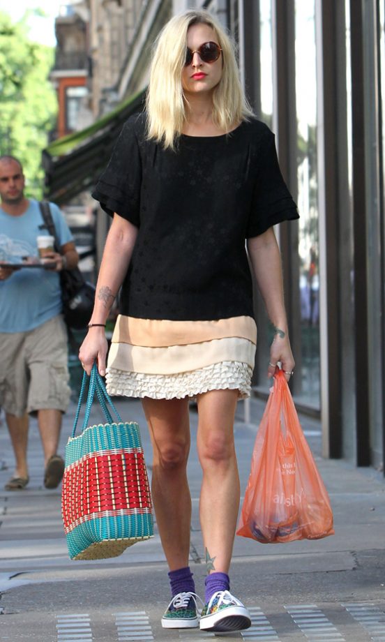 Fearne Cotton Rocks A Low-Key Maternity Outfit, 2012