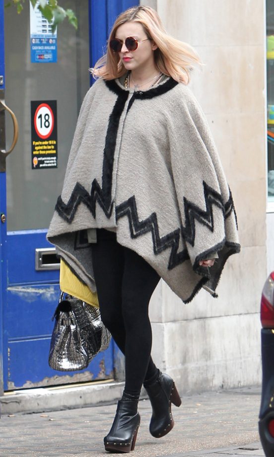 Fearne Cotton Rocks A Poncho - We Like, 2012