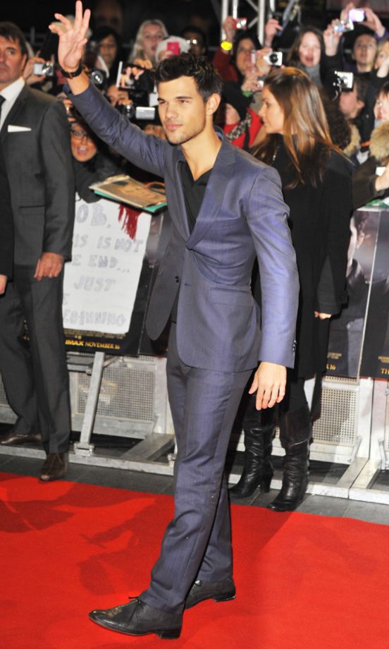 Taylor Lautner At The London Premiere Of Twilight Breaking Dawn Part 2, 2012