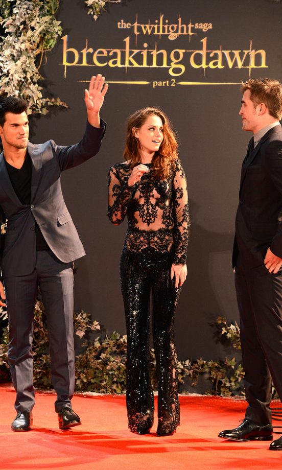 Taylor Lautner, Kristen Stewart And Robert Pattinson At The London Premiere Of Twilight Breaking Dawn Part 2, 2012