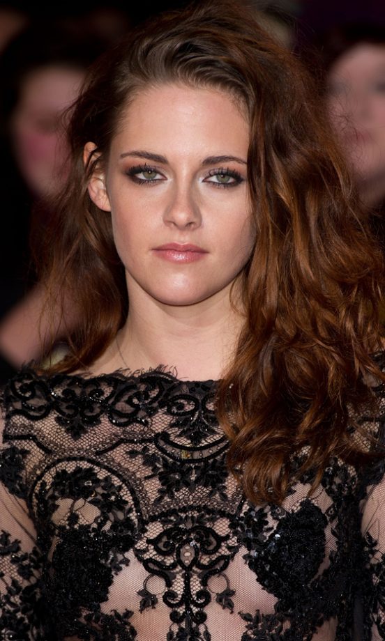 Kristen Stewart At The London Premiere Of Twilight Breaking Dawn Part 2, 2012