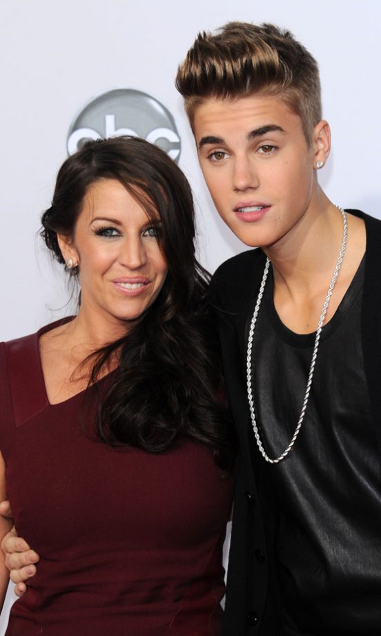 Justin Bieber And His Mum At The American Music Awards, 2012