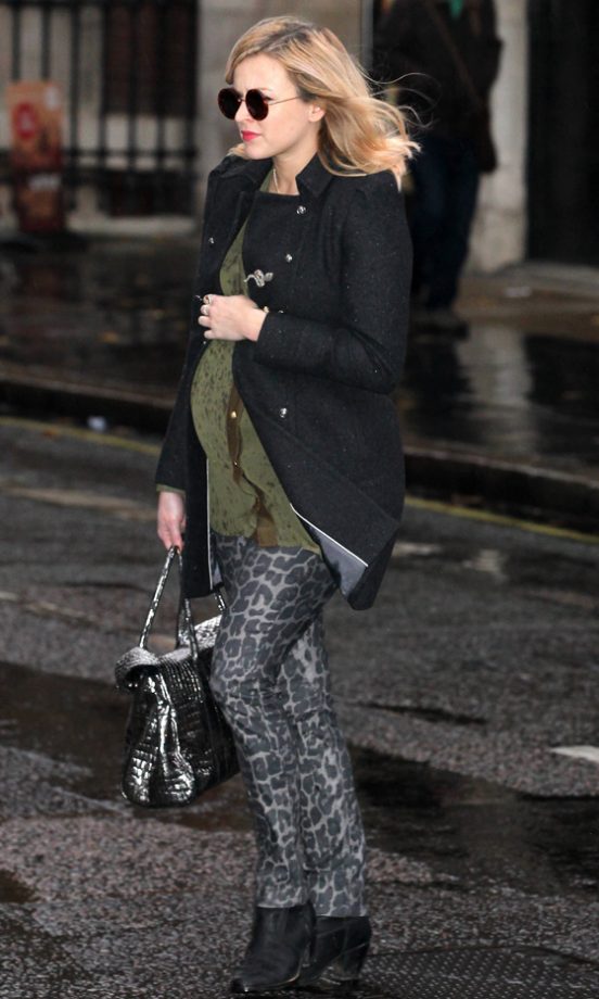 Fearne Cotton Out In London, 2012