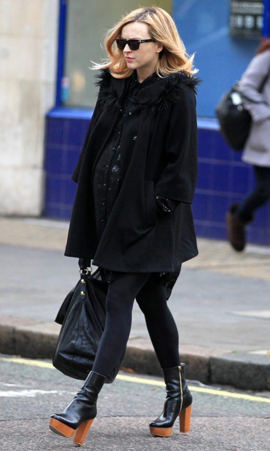Fearne Cotton Out In London, 2012