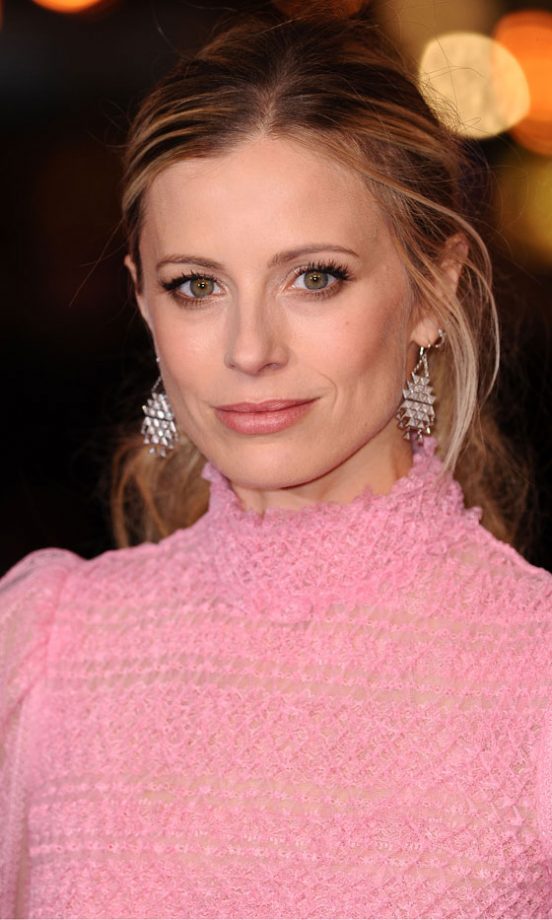 Laura Bailey At The World Premiere Of Les Miserables, 2012