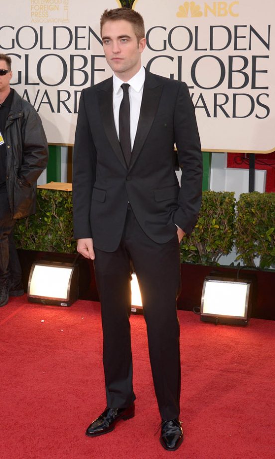 Robert Pattinson At The Golden Globes 2013