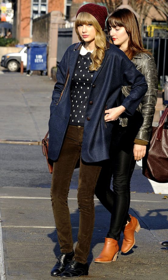 Taylor Swift Out In New York, 2012