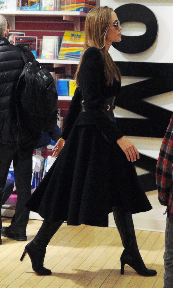 Angelina Jolie Out Shopping In New York, 2013