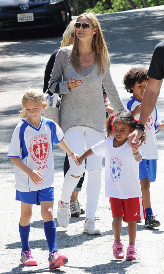 Heidi Klum Taking Her Kids To Soccer Practice In LA, 2013
