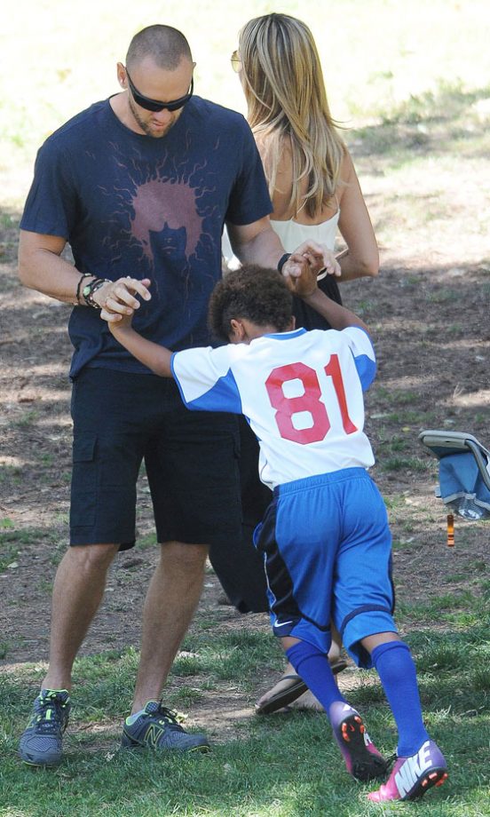 Heidi Klum And Boyfriend Martin Kristen Watching Her Kids Play Football, 2013