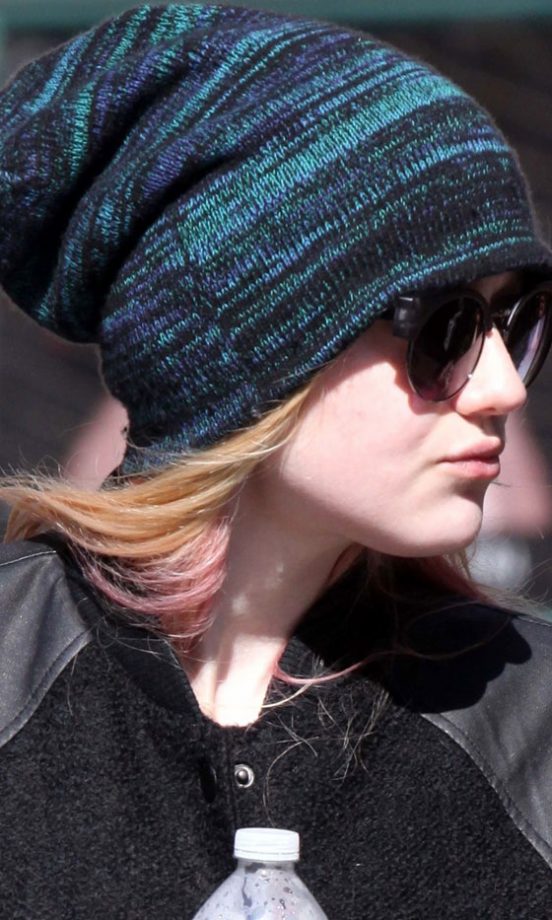 Dakota Fanning Rocks A Beanie Out In New York, 2013