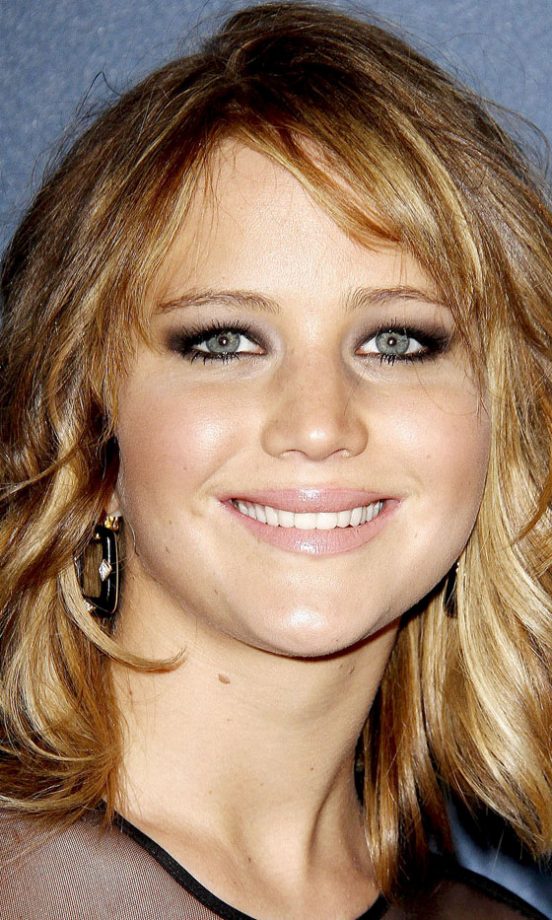 Jennifer Lawrence Shows Off Her New Short Hairstyle At The GLAAD Media Awards, 2013