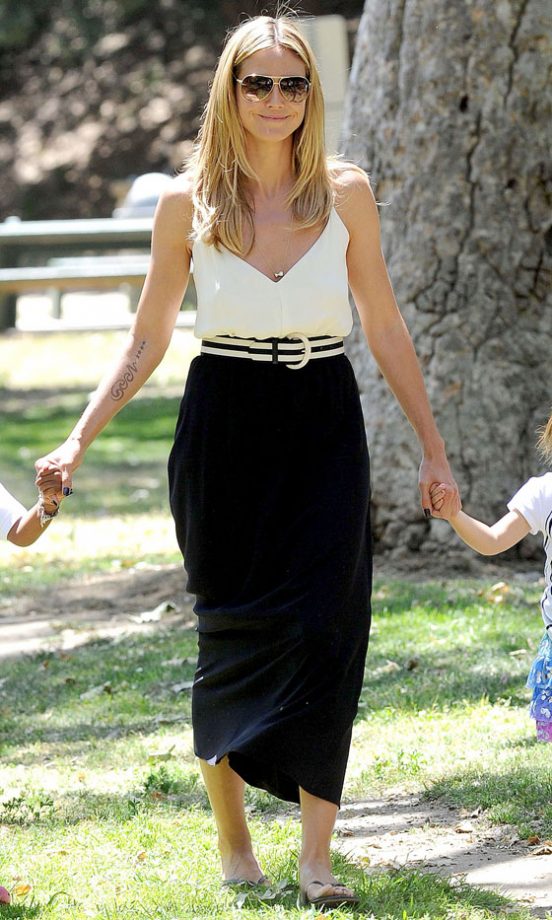 Heidi Klum Watching Her Kids Play Football, 2013