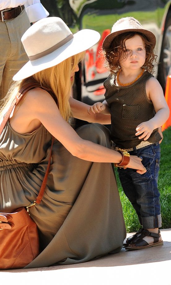 Rachel Zoe At The Baby2Baby Mother's Day Garden Party, 2013
