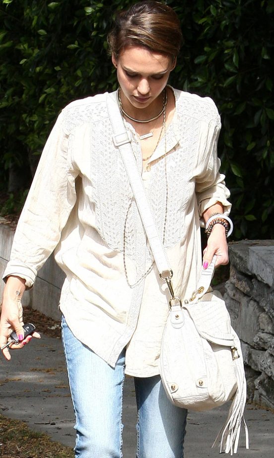 Jessica Alba Out In LA, 2013