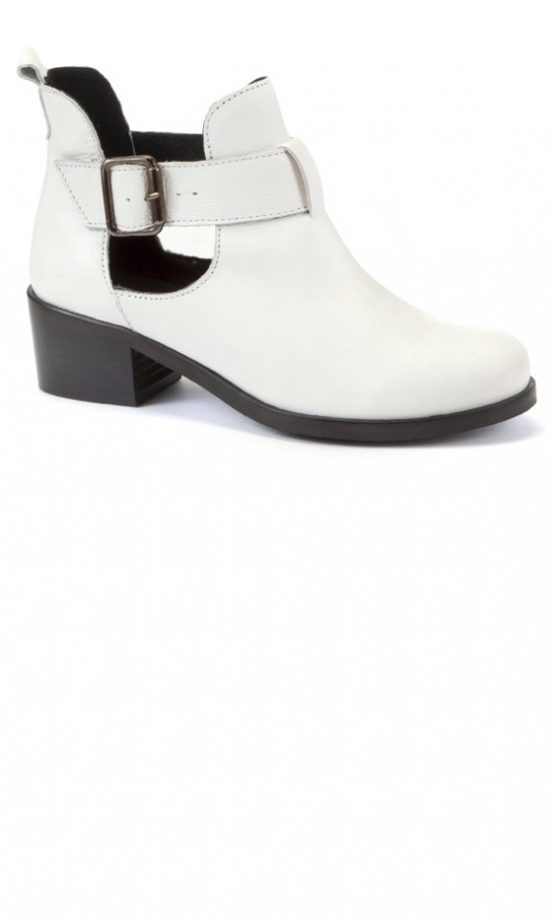 New Look Cut Out White Leather Boots