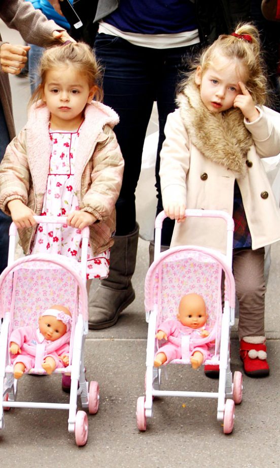 Sarah Jessica Parker's Daughters Marion And Tabitha Broderick In New York, 2013