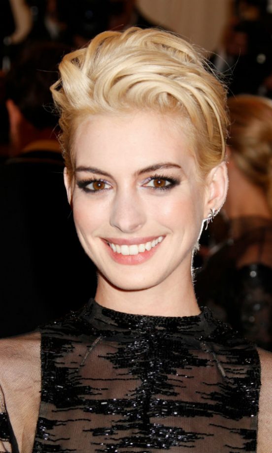 Anne Hathaway's Platinum Perfection
