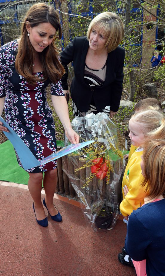 Kate Middleton, Duchess Of Cambridge, With Nursery Children In Manchester, 2013
