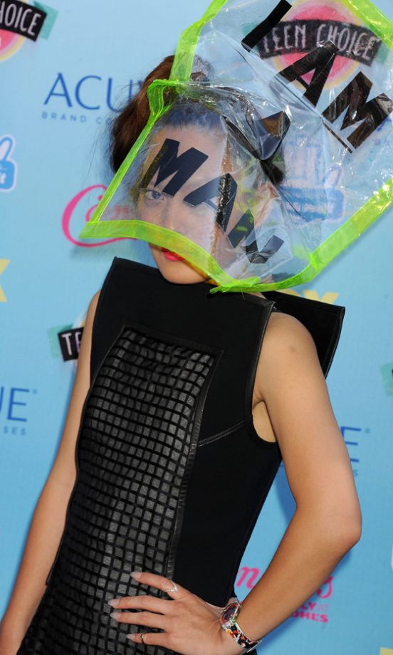Hana Mae Lee At The Teen Choice Awards, 2013
